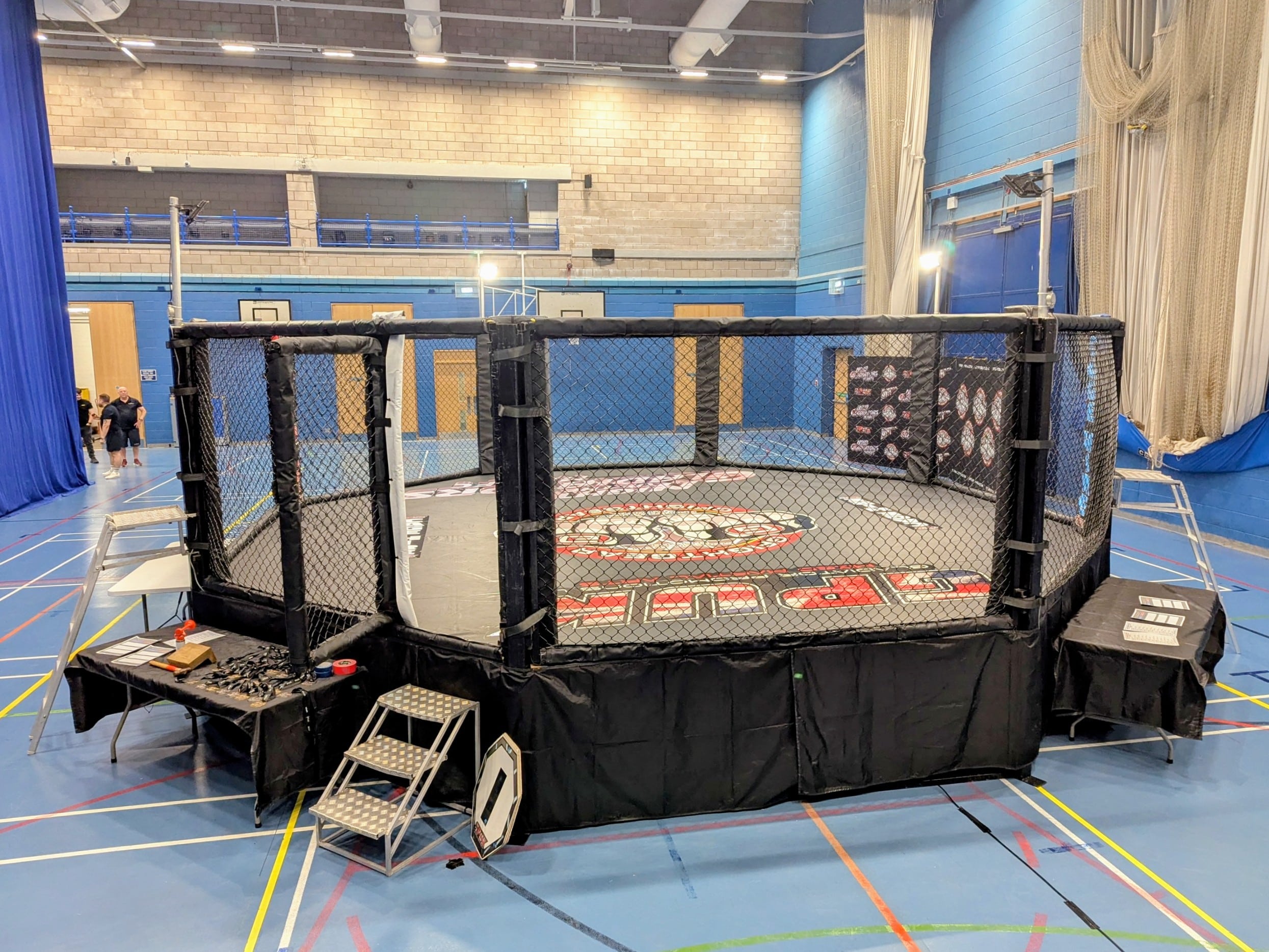 MMA CAGE HIRE GPUK CAGE